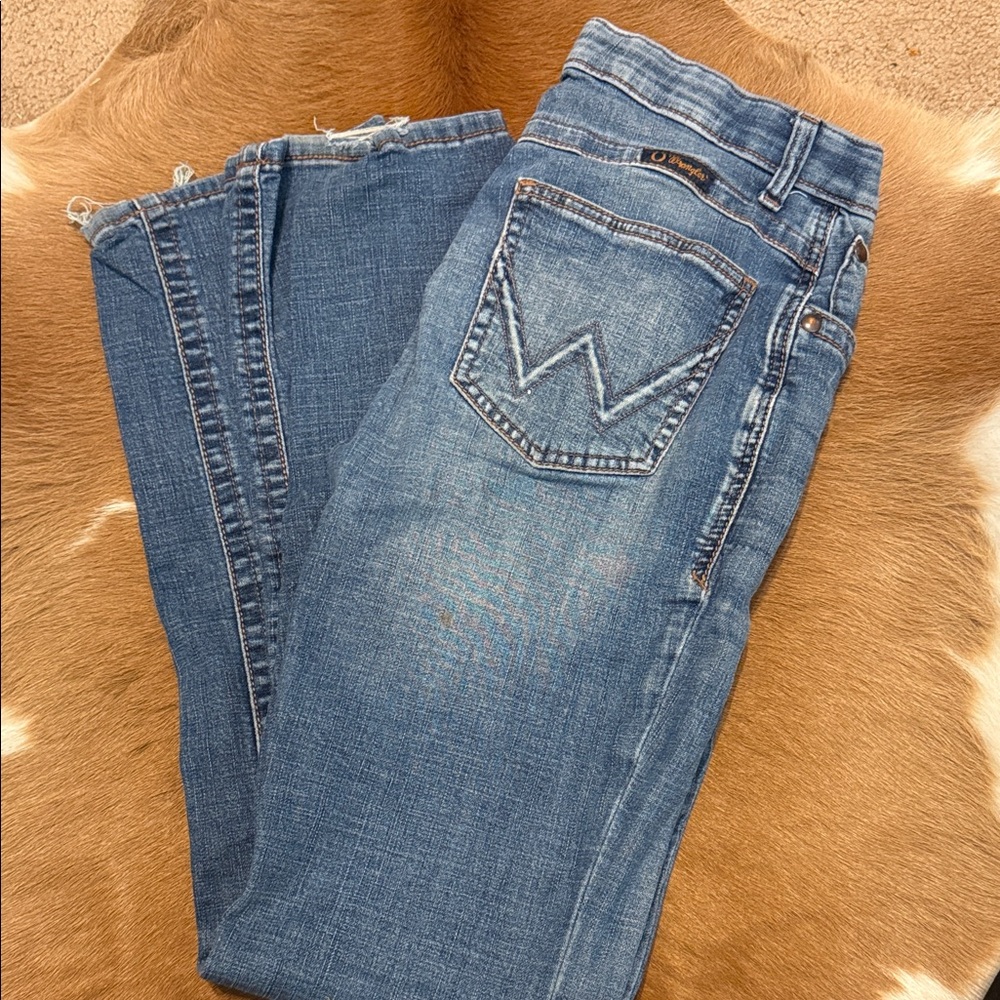 Women's Blue Jeans wranglers